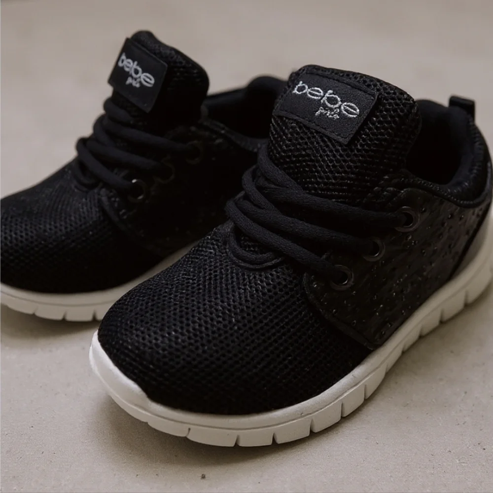 Bebe Girl ✦ Black Glitter Lace-Up Sneakers ✦ Textured Playground Style Toddler 9